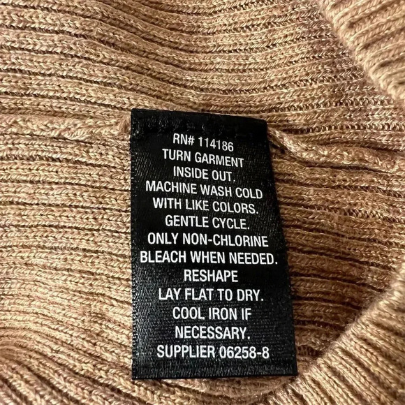 Liz Claiborne Women's XL Brown Pullover Sweater Keyhole Neck Casual - Picture 7 of 8